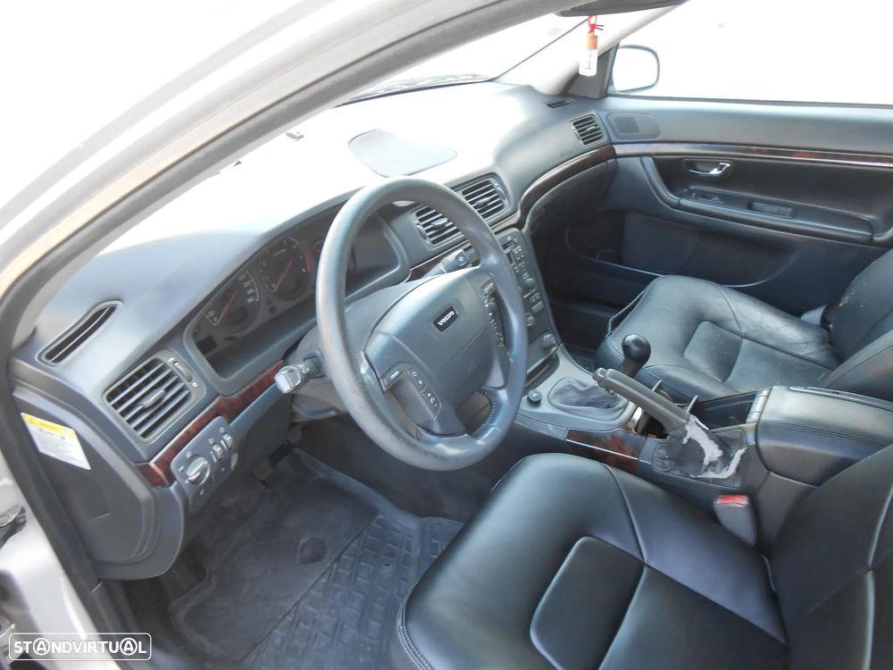 Volvo S80 2.0 T - 13