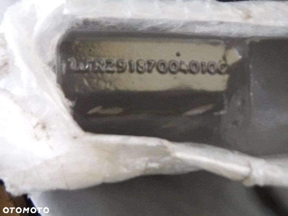 stabilizator cięgno ramie fendt 411  nowe - 2