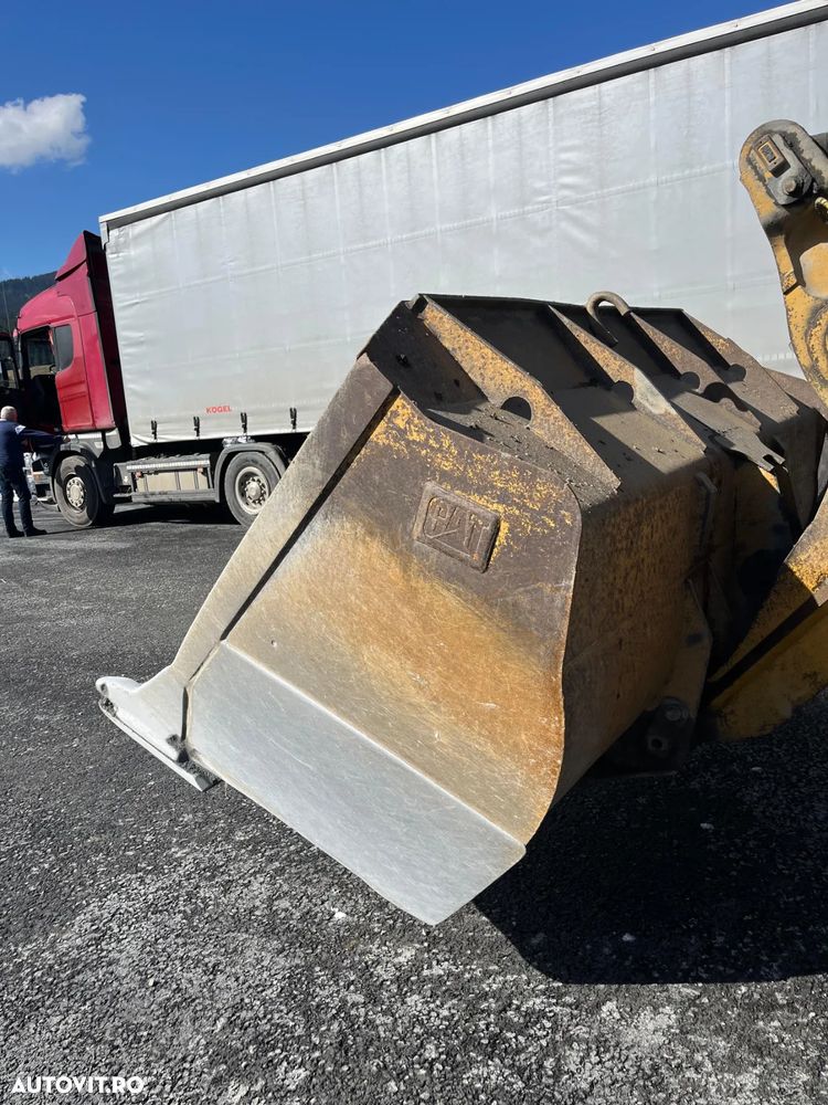 Cat Incărcător frontal 950G - 6