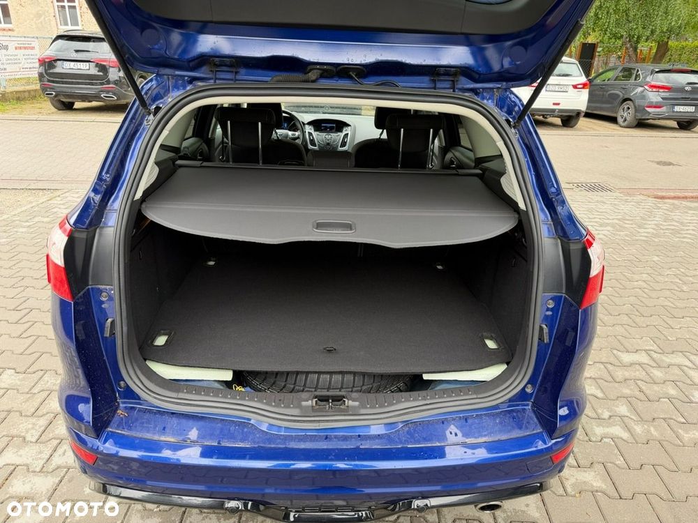Ford Focus - 33