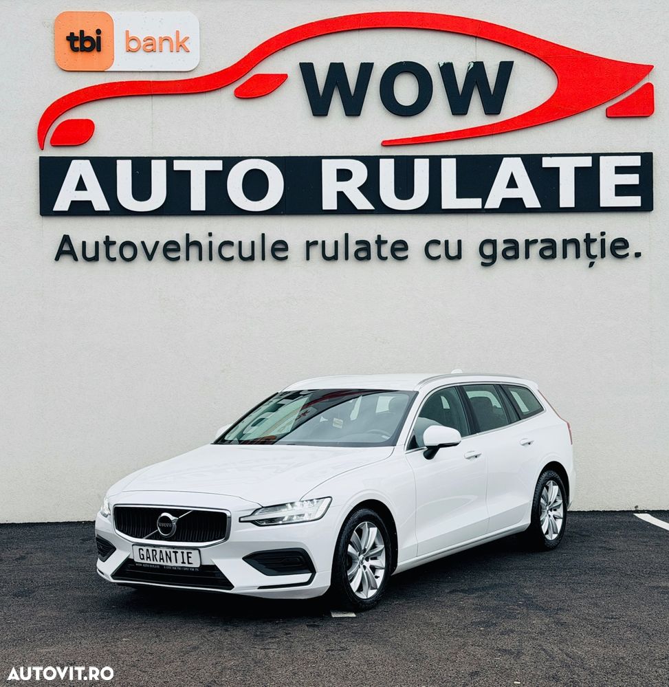 Volvo V60 D3 Momentum Pro - 1