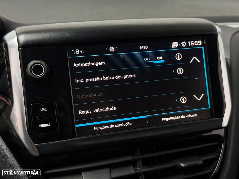 Peugeot 208 1.2 PureTech Signature - 20