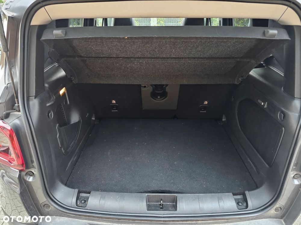 Jeep Renegade - 16