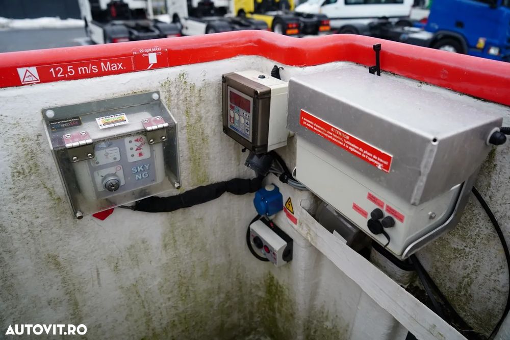 Iveco 35-140 / Platformă de lucru aeriană / FRANCE ELEVATEUR 141 TLE / 4 SUPPORTURI / MANUALĂ / 2020 - 22