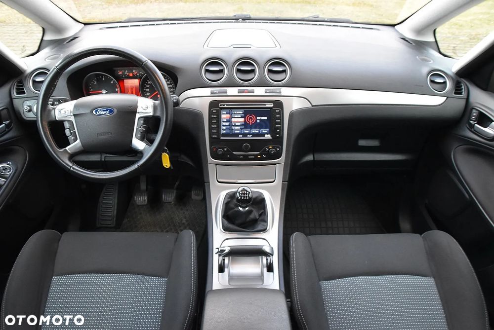 Ford S-Max 2.0 TDCi DPF Trend - 19