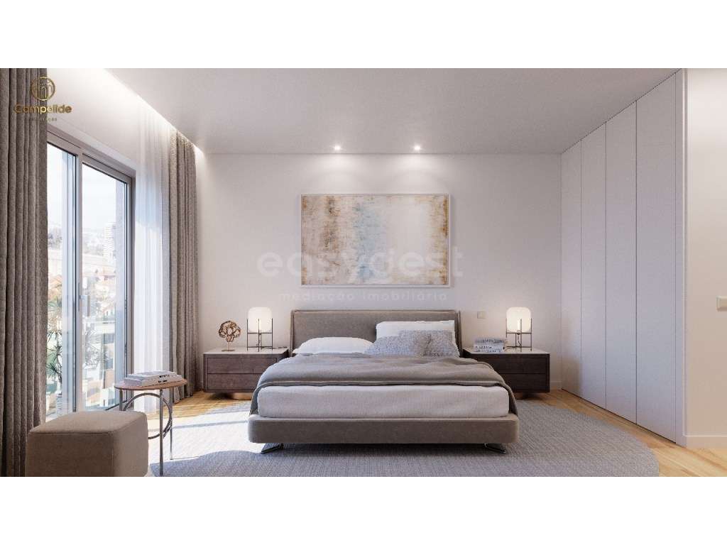 Apartamento T4 situado em Campolide - Grande imagem: 2/12