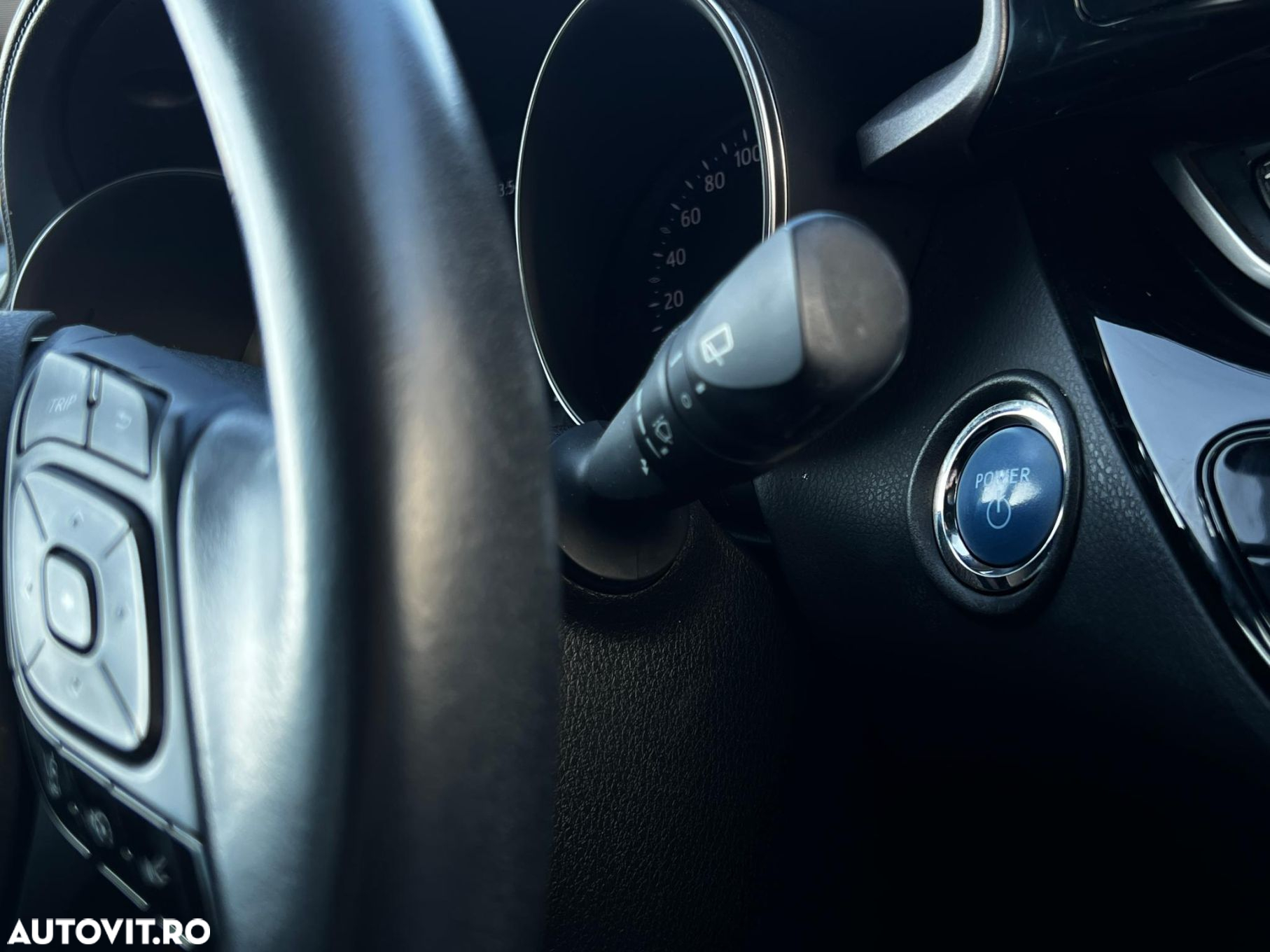 Toyota C-HR - 13