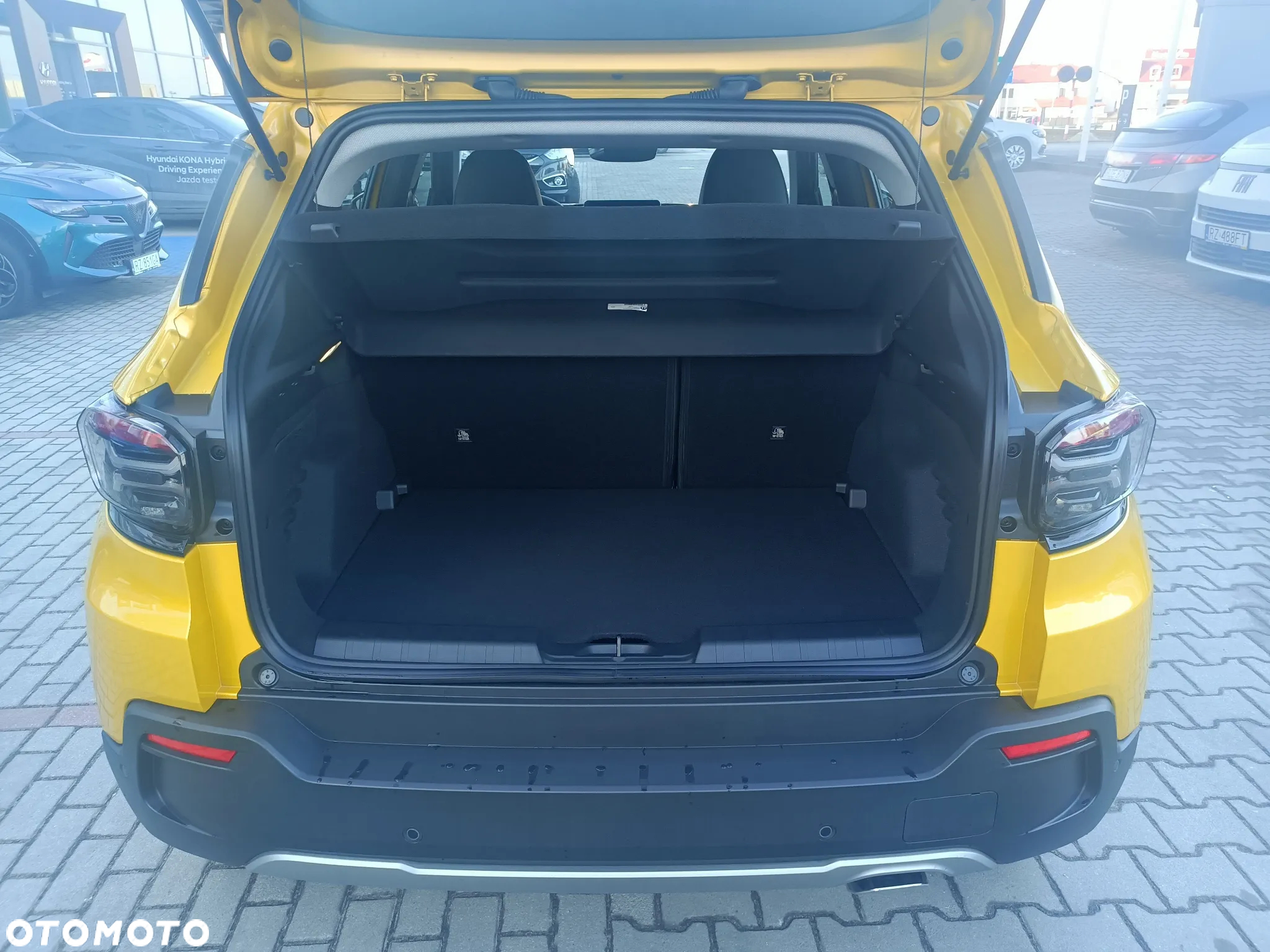Jeep Avenger 1.2 T3 mHEV Altitude Winter Edition FWD eDCT6 - 23