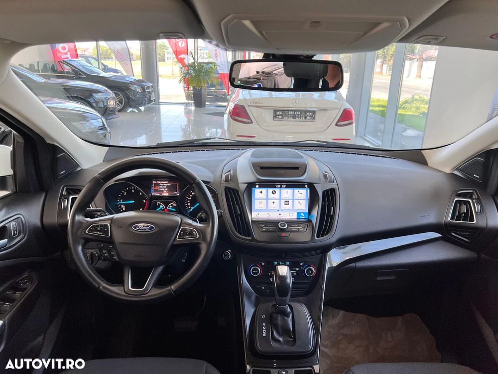 Ford Kuga - 16