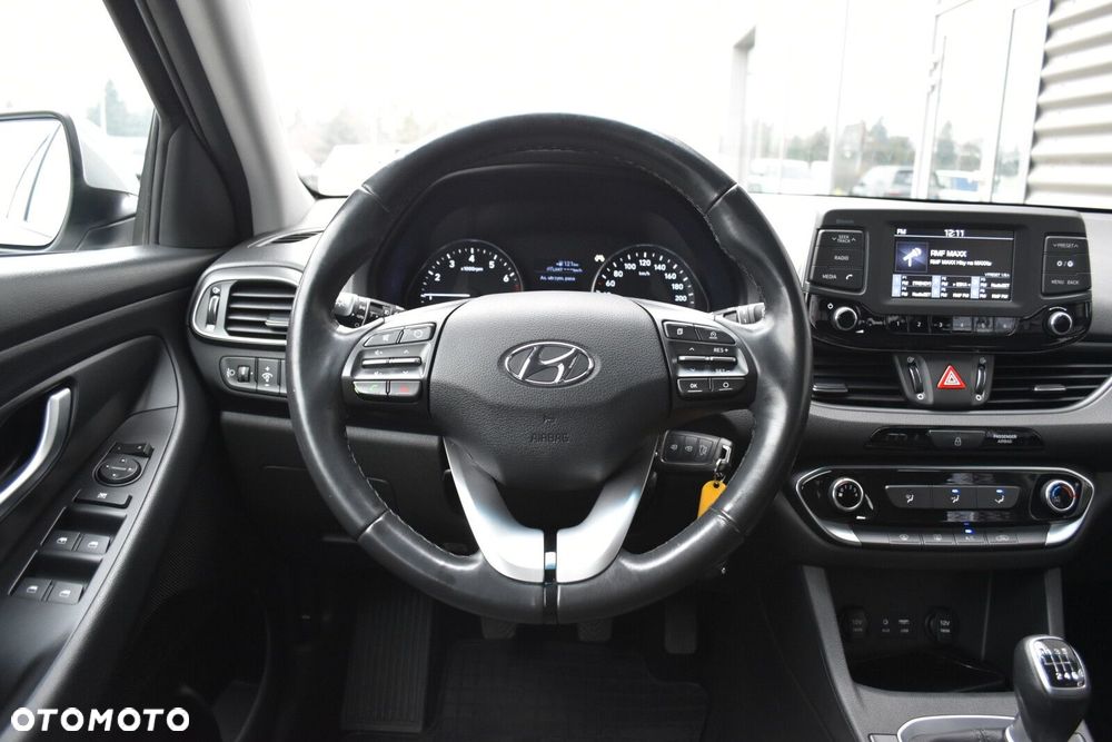 Hyundai i30 1.0 T-GDI Classic + - 12