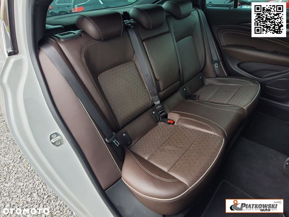 Opel Insignia 2.0 CDTI Exclusive S&S - 24