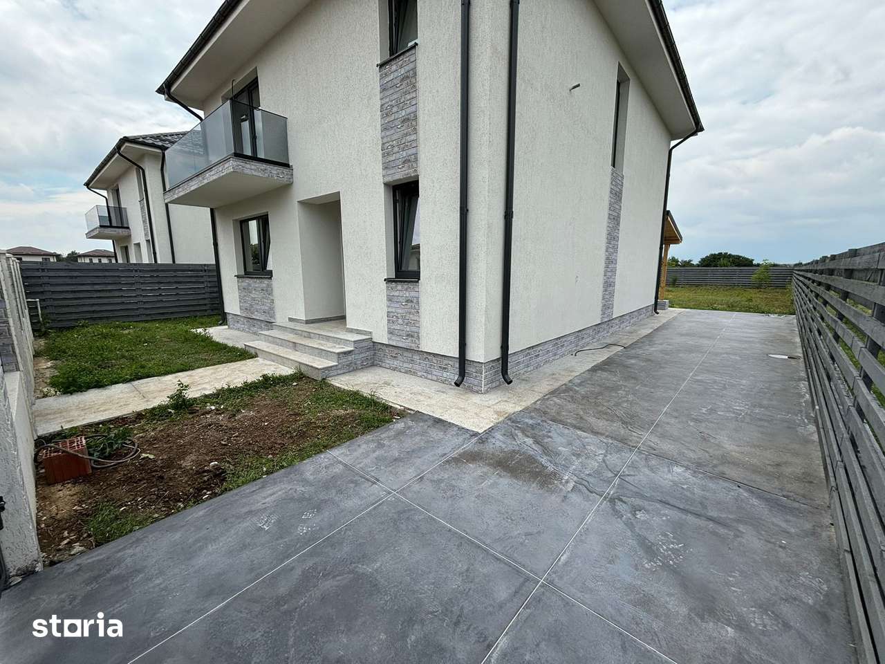 Vilă modernă cu teren generos – lângă Paradisul Verde - Imagine principală: 3/12