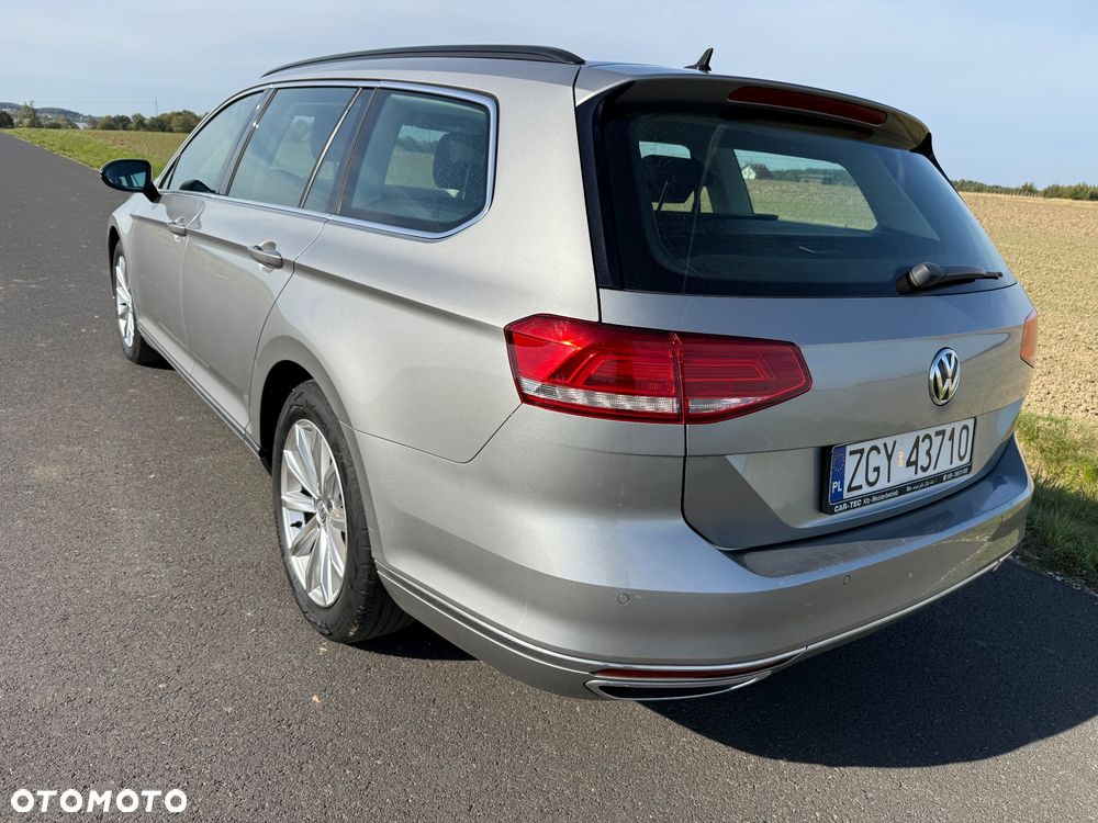 Volkswagen Passat 2.0 TDI SCR (BlueMotion Technology) DSG Comfortline - 18