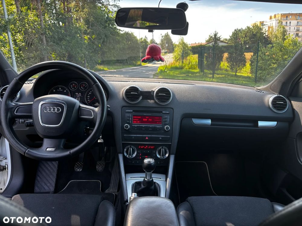 Audi A3 Sportback 2.0 TDI DPF Attraction - 11