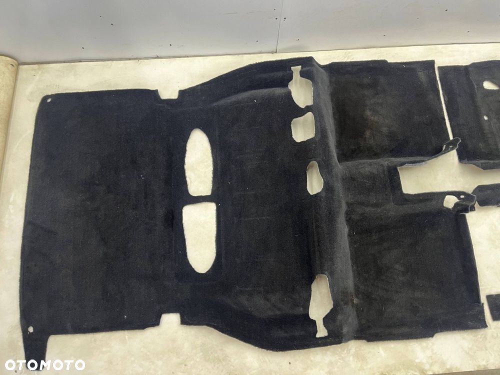 Wykładzina Chrysler PT Cruiser 00-10r. podłoga dywan mata czarna z bagażnikiem KOMPLET - 2