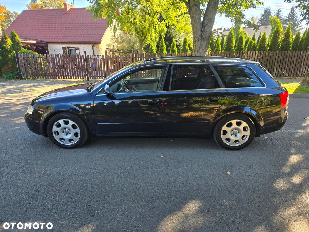 Audi A4 Avant - 6