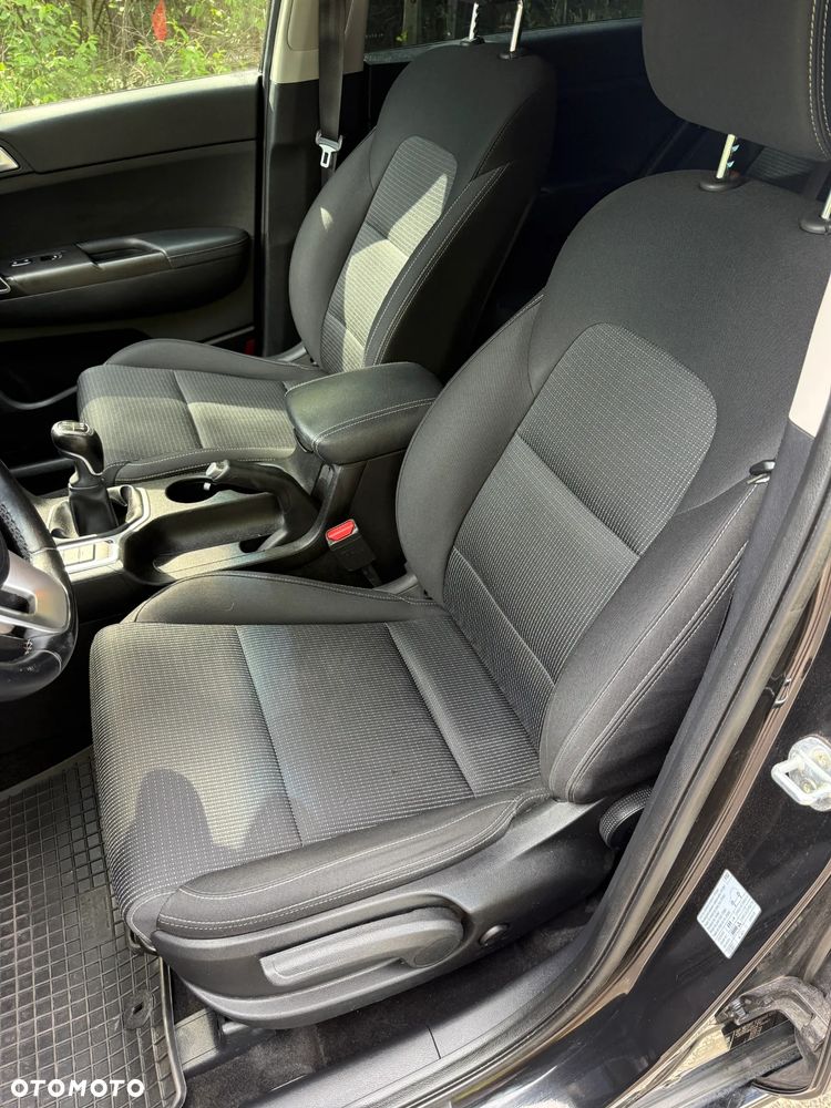 Kia Sportage - 14