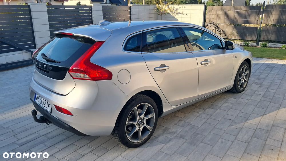 Volvo V40 D2 Drive-E Ocean Race - 21