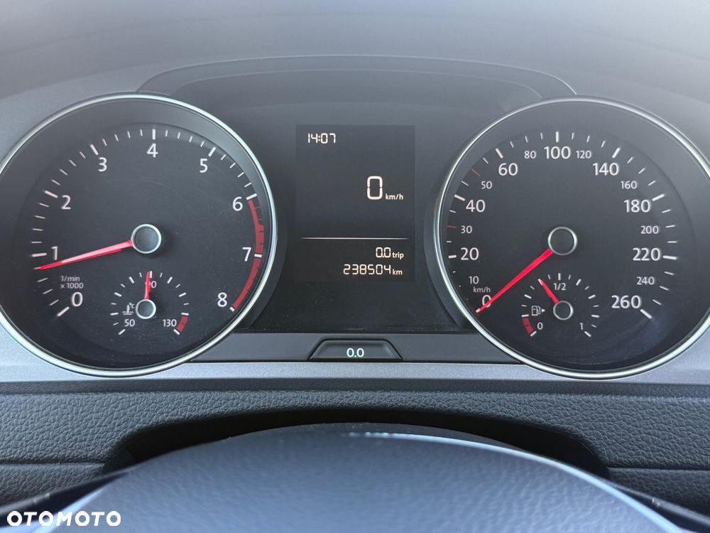 Volkswagen Golf 1.2 TSI BlueMot CityLine - 16