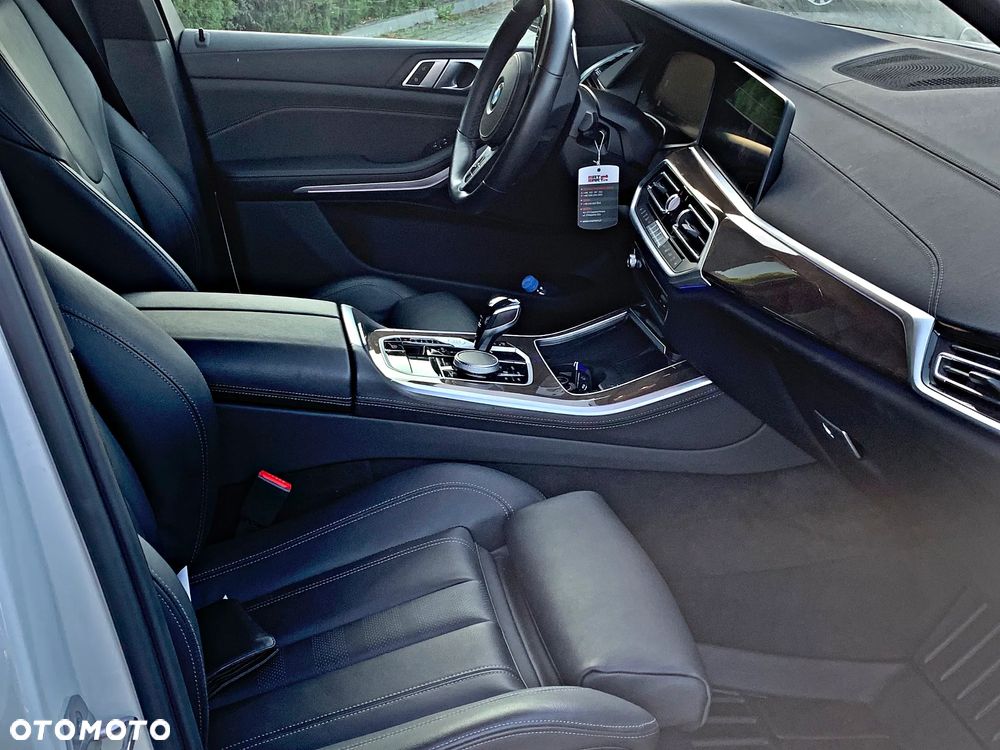 BMW X5 xDrive40i sport - 28