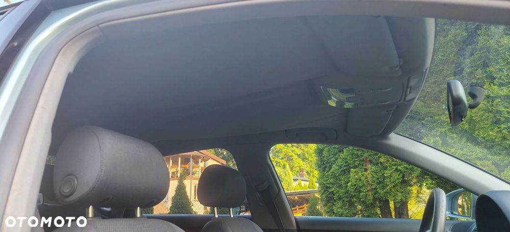 Audi A4 Limousine - 8
