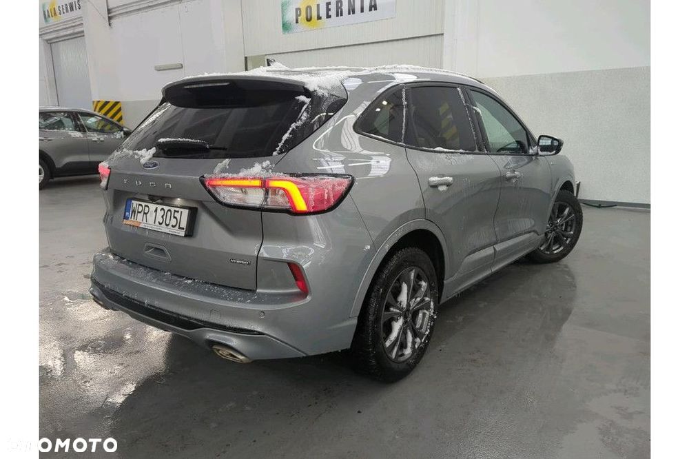 Ford Kuga - 3