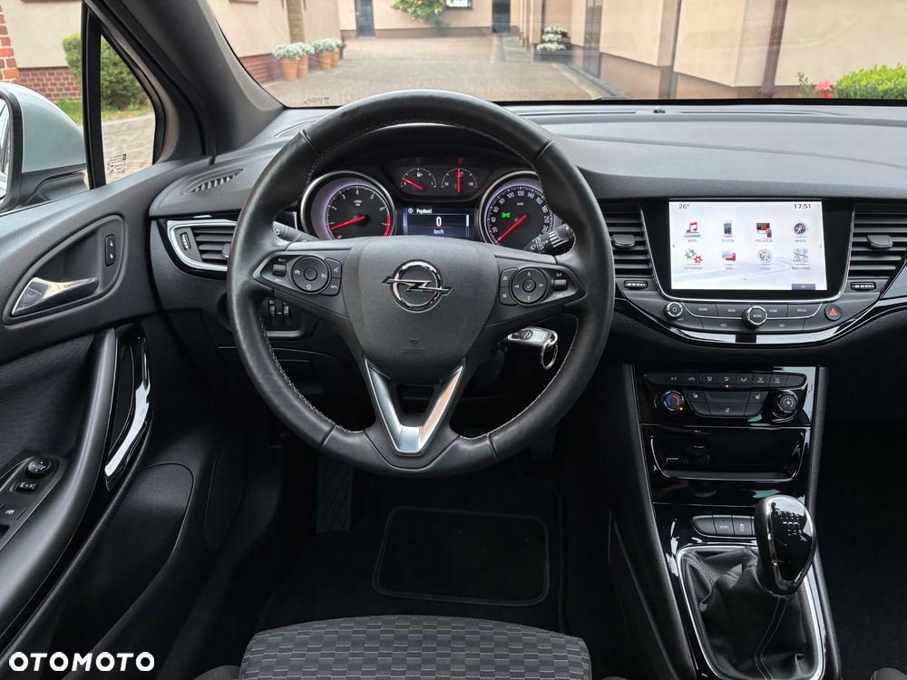 Opel Astra 1.4 Turbo Innovation - 30