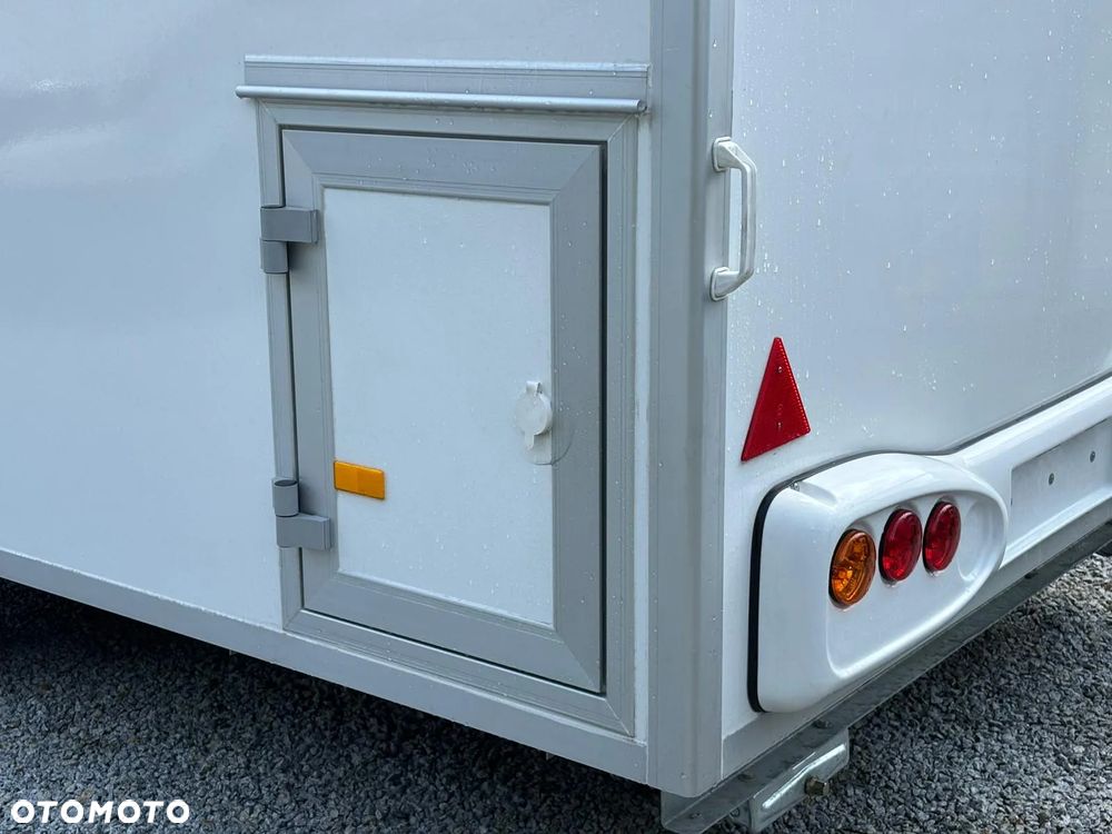 Niewiadów PH4200 4,2m X 2,1m X 2,3m Przyczepa gastronomiczna foodtruck - 16