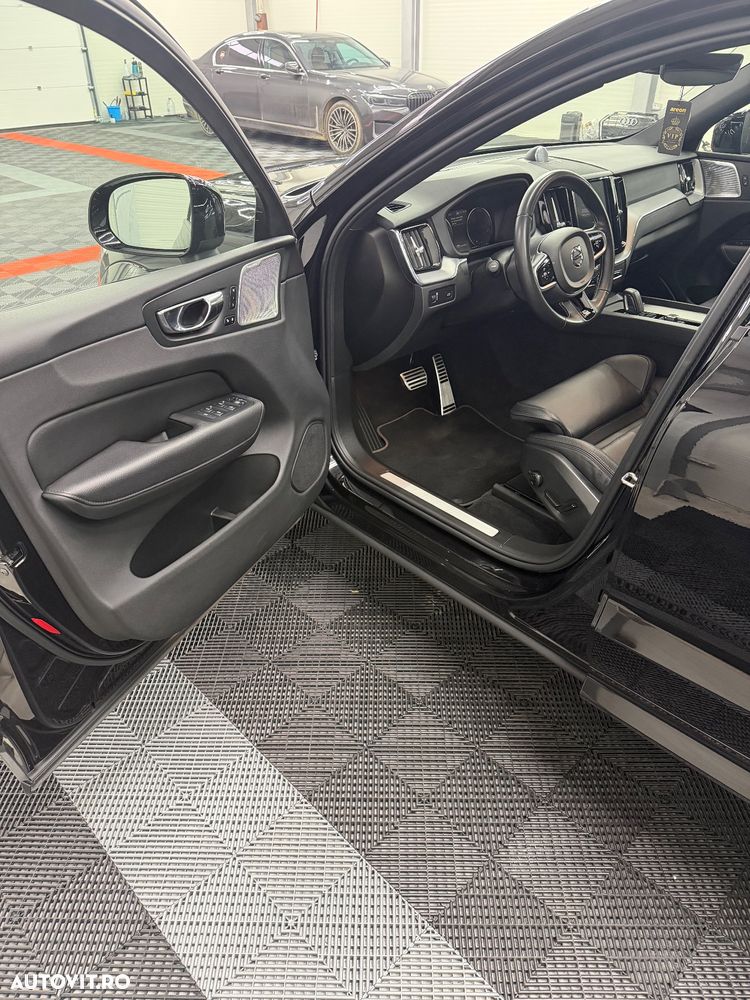 Volvo XC 60 B5 D AWD Geartronic RDesign - 9