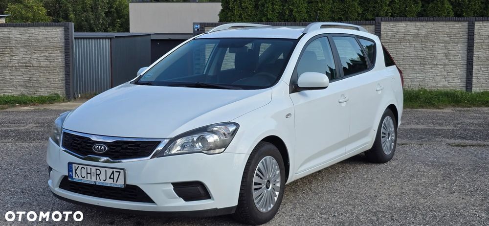Kia Ceed 1.4 Comfort - 12