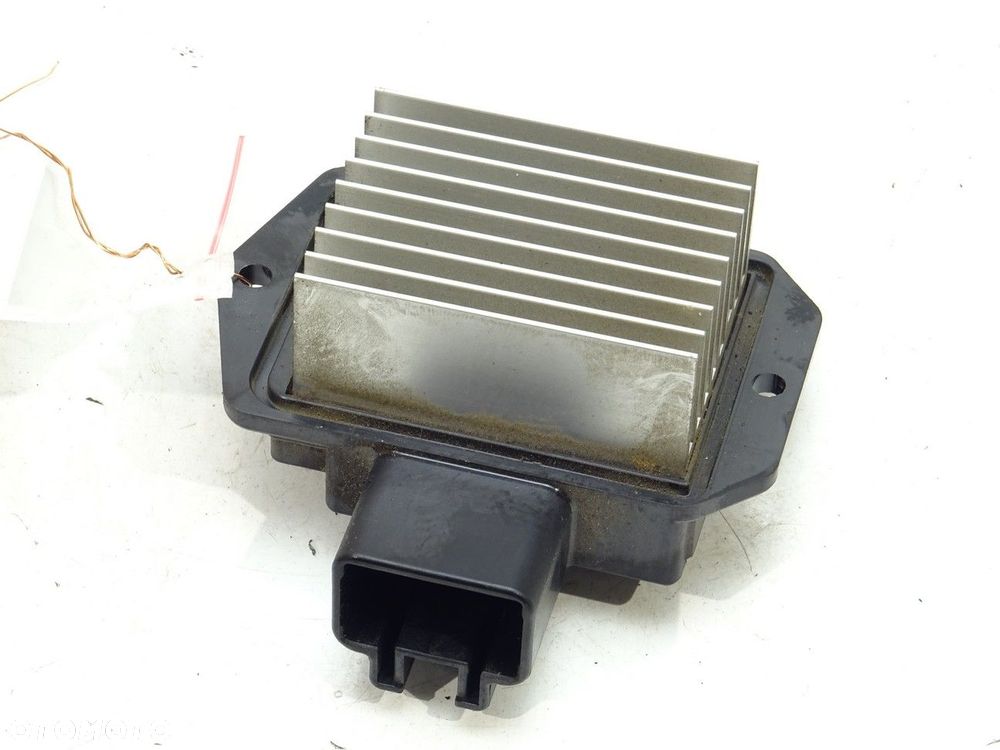 REZYSTOR DMUCHAWY - 90.00 PLN - TOYOTA LAND CRUISER 200 (_J2_) 2007 - 2022 5.7 V8 (URJ200) 280 kW - 1