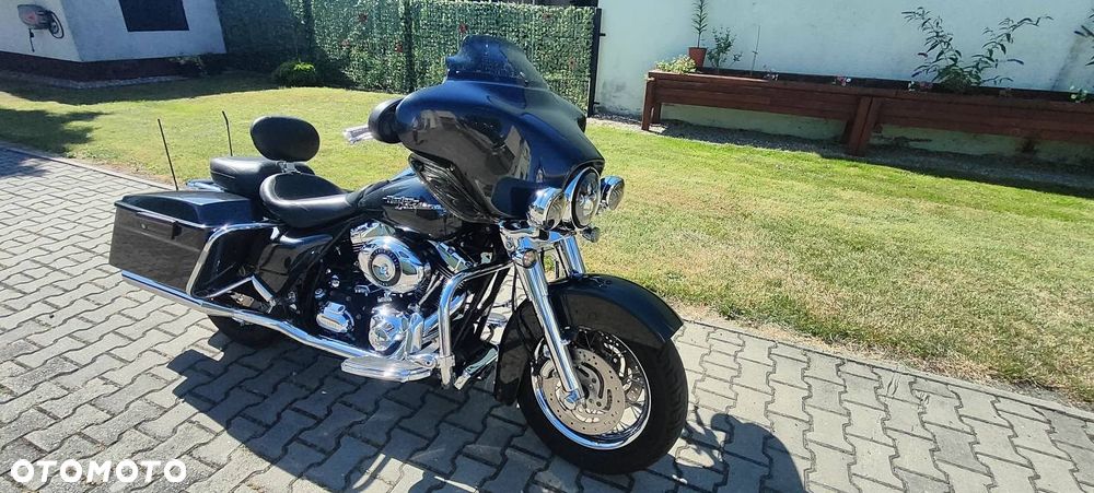 Harley-Davidson Touring Street Glide - 9