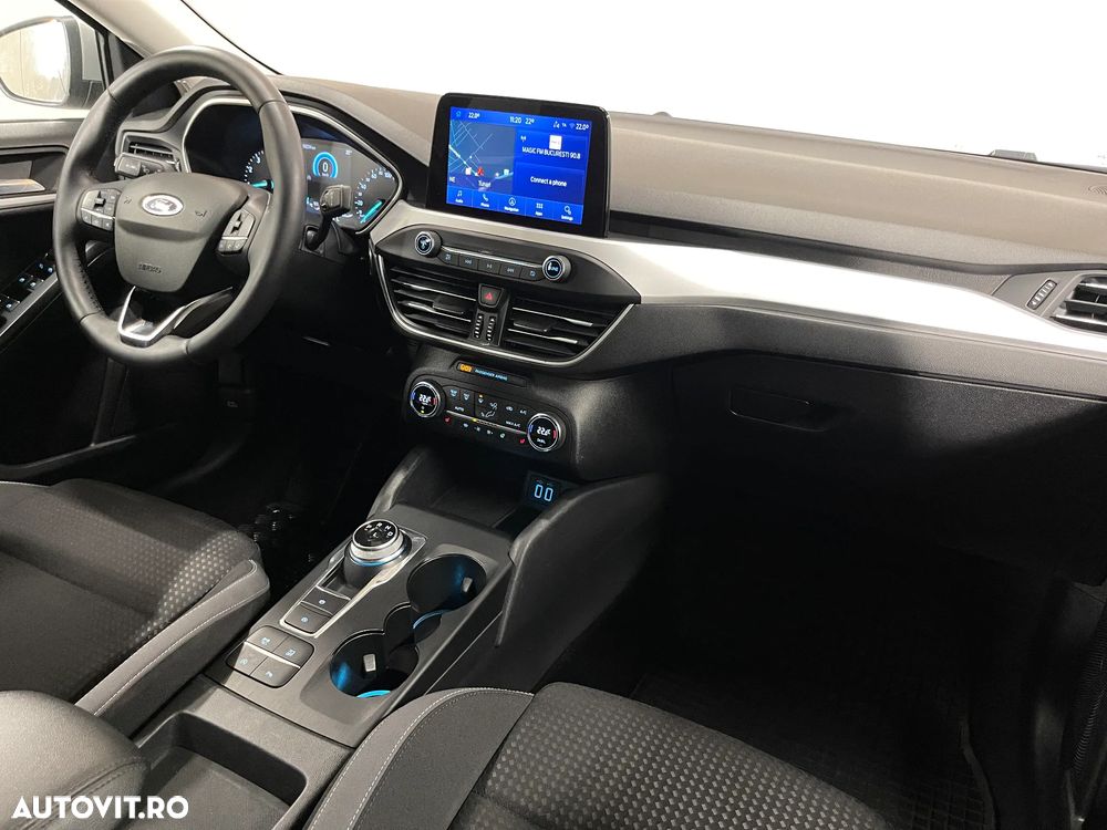 Ford Focus 1.0 EcoBoost Trend Edition - 9