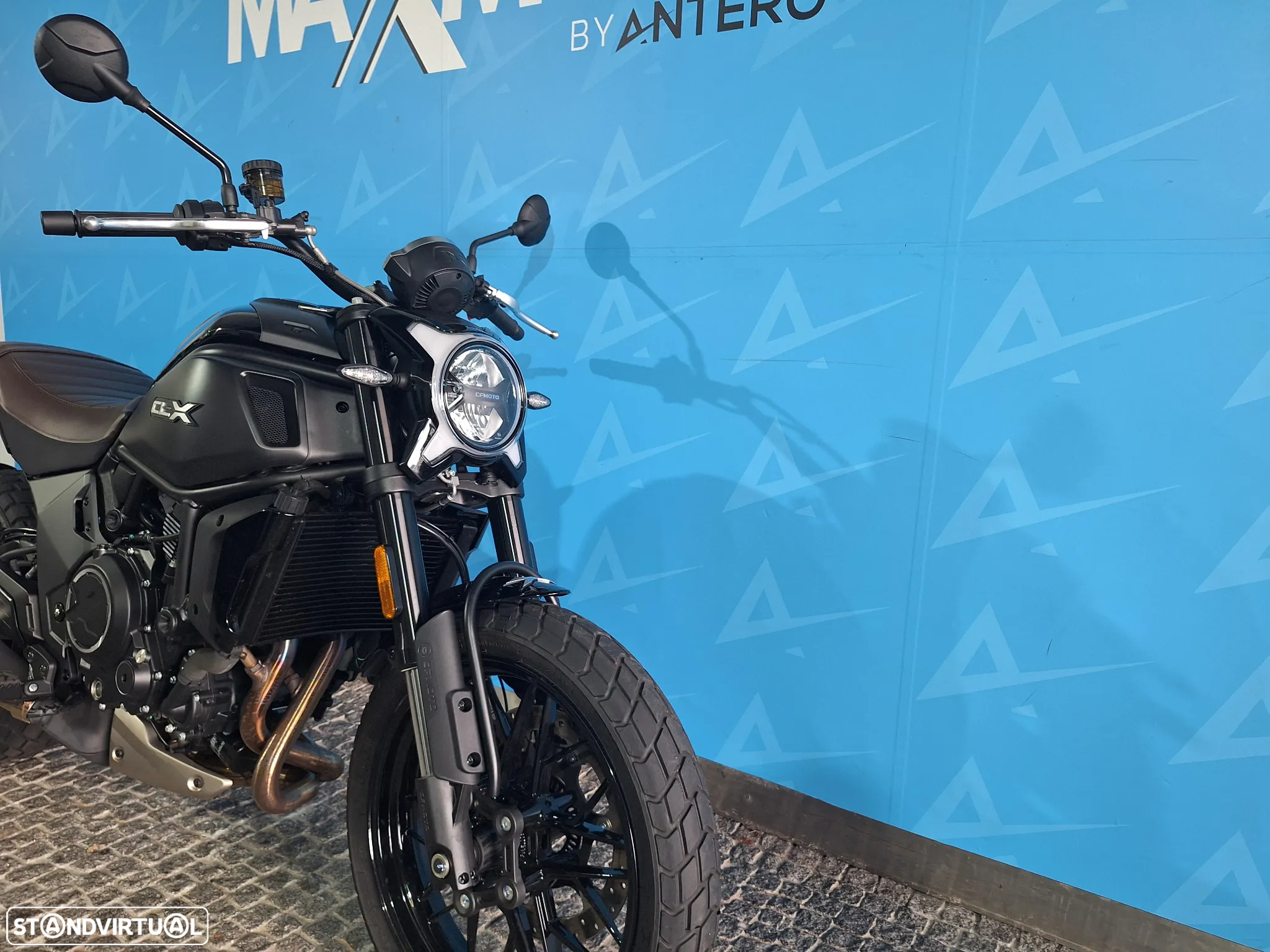 CF Moto 700CL-X Heritage - 2
