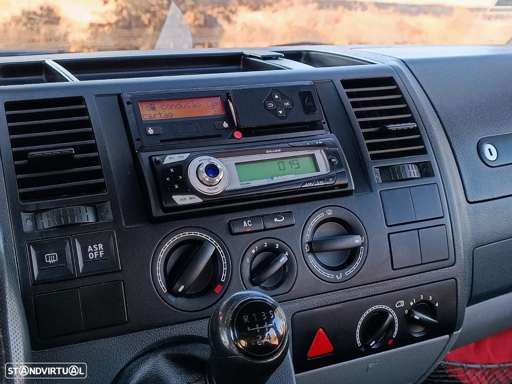 VW Transporter - 18