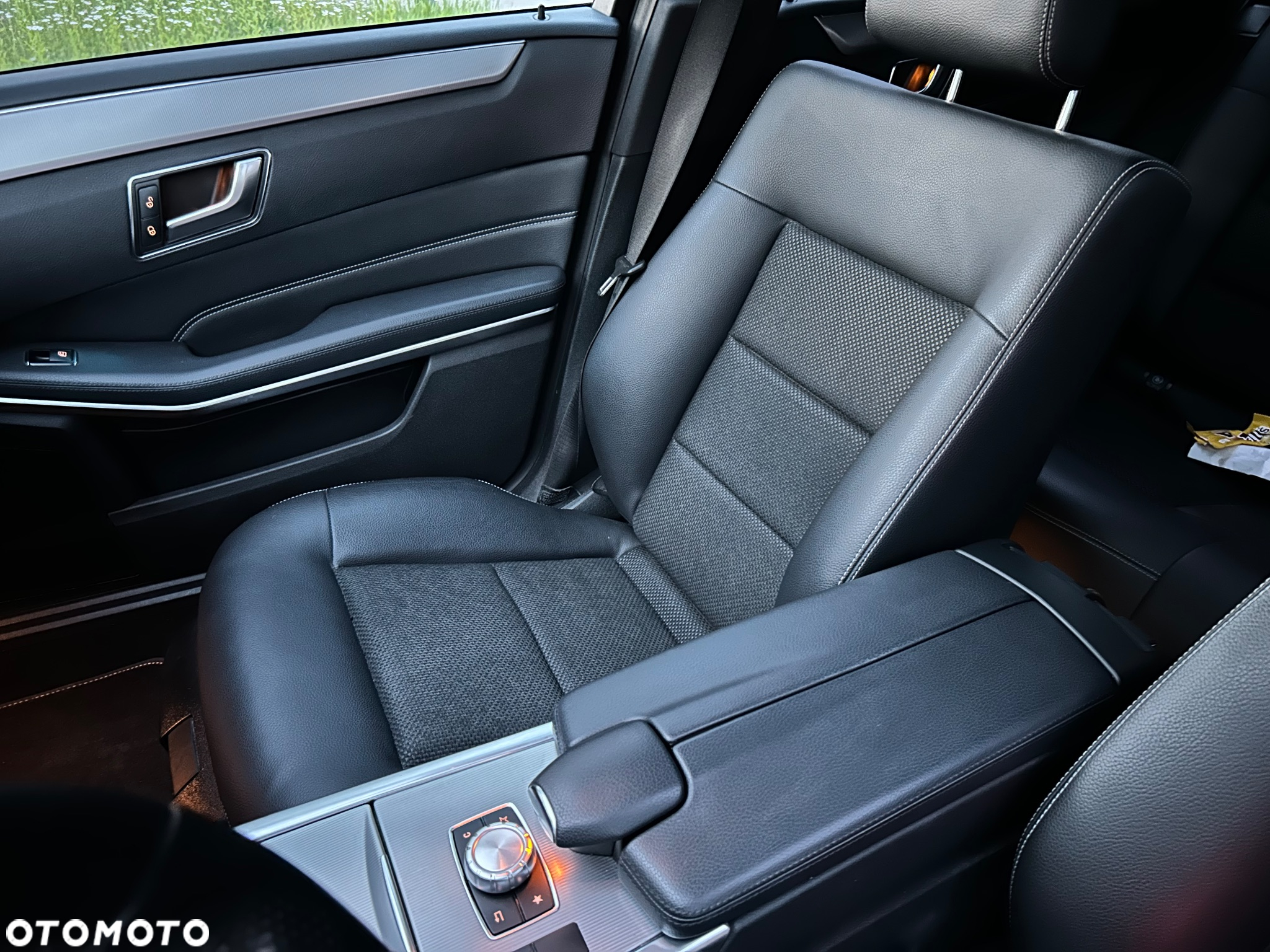 Mercedes-Benz Klasa E 250 BlueTEC 4-Matic Avantgarde - 15