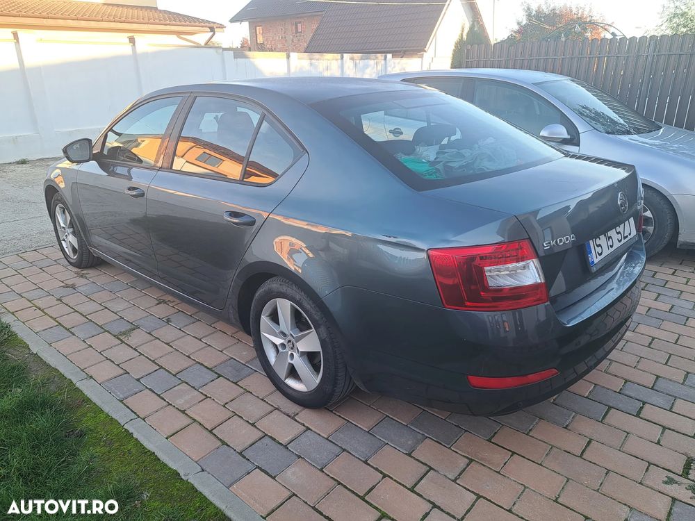 Skoda Octavia 1.6 TDI Active - 2