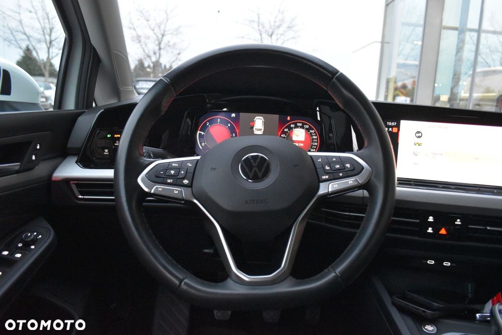 Volkswagen Golf Variant 2.0 TDI Life - 12