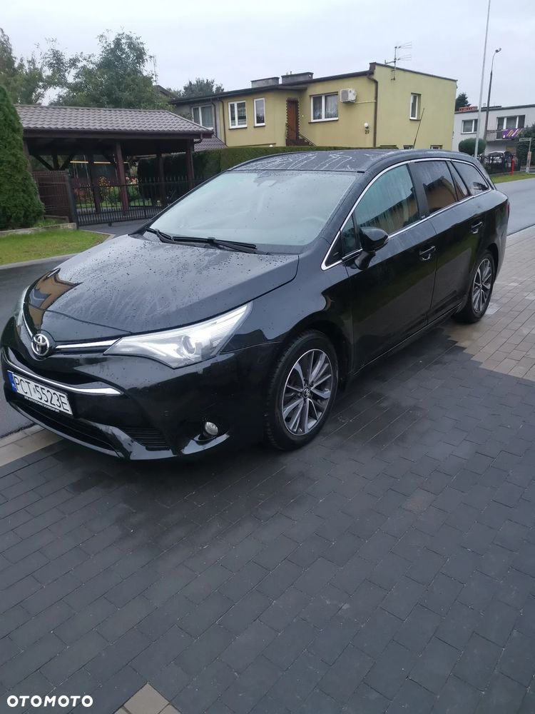 Toyota Avensis 2.0 D-4D Prestige - 14