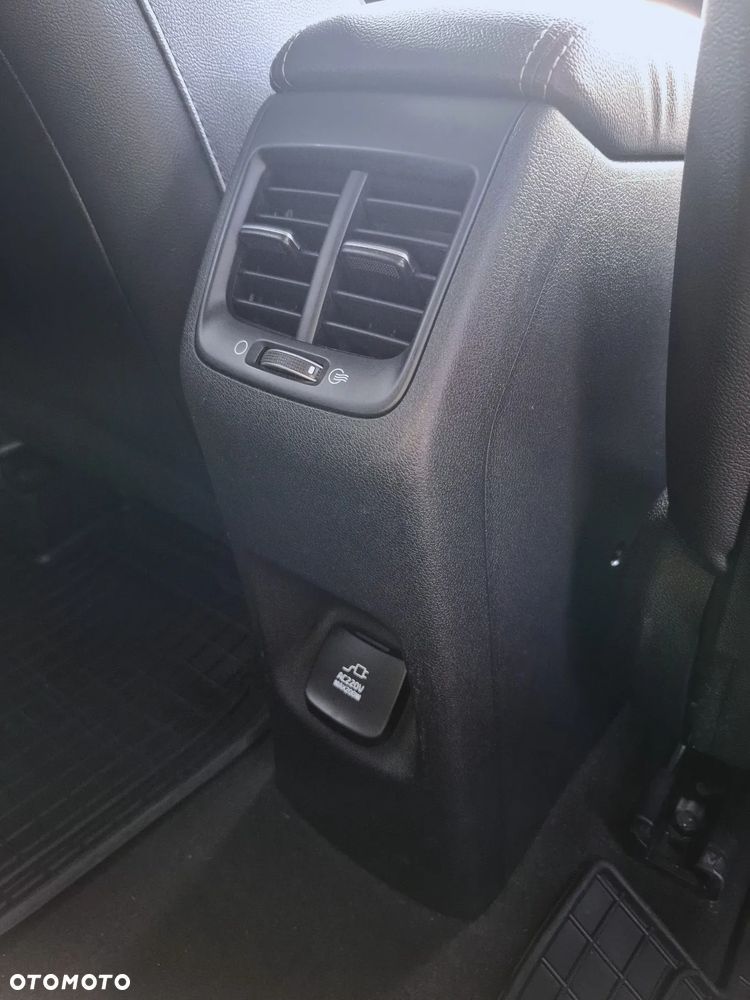 Kia Niro 1.6 GDI Plug-in Hybrid L - 19