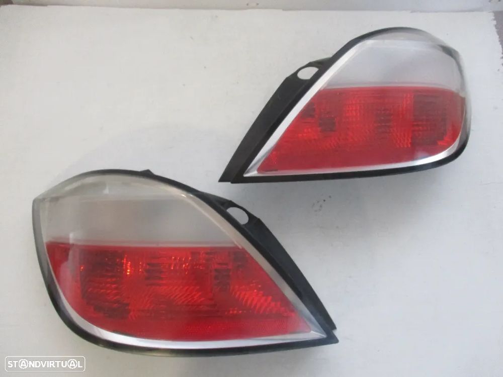 Farol Farolim Tras Opel Astra H 5 portas Esq Dto - 1