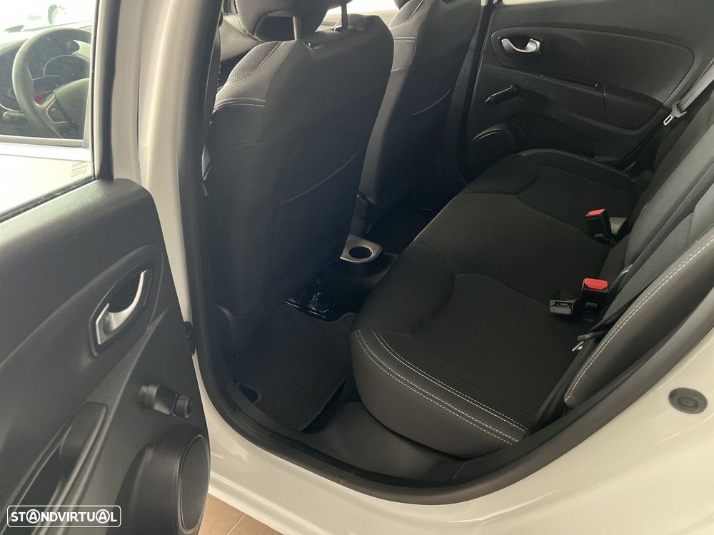 Renault Clio 0.9 TCE Dynamique S - 8