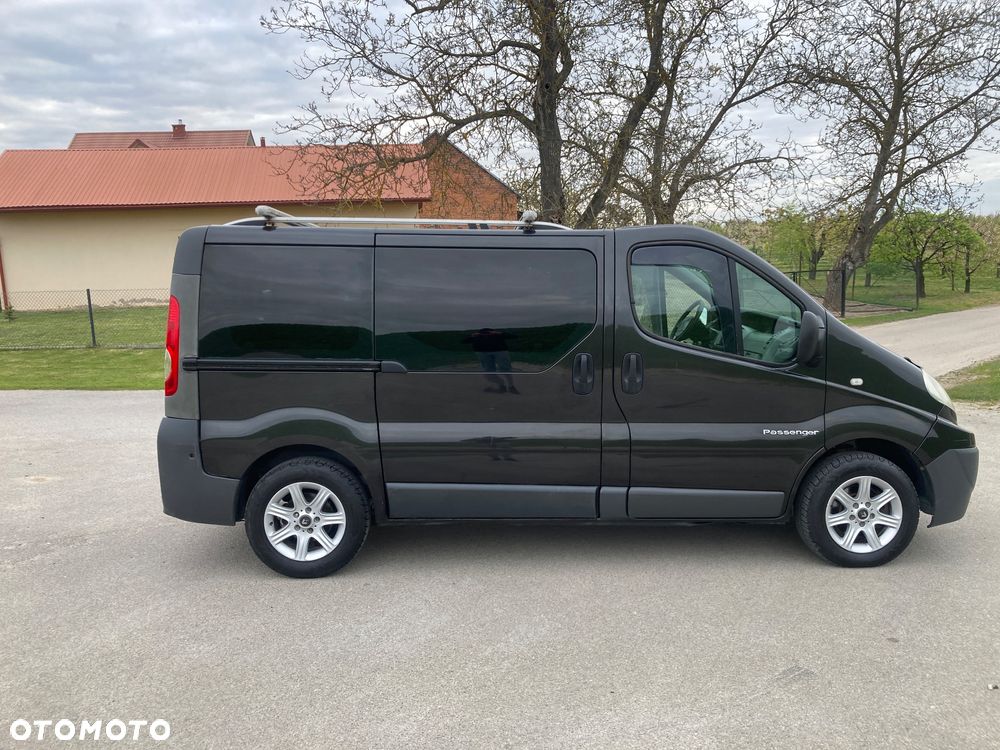 Renault Trafic L1H1 Passenger Lux - 19