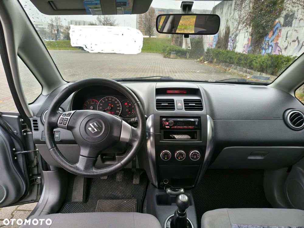 Suzuki SX4 - 13