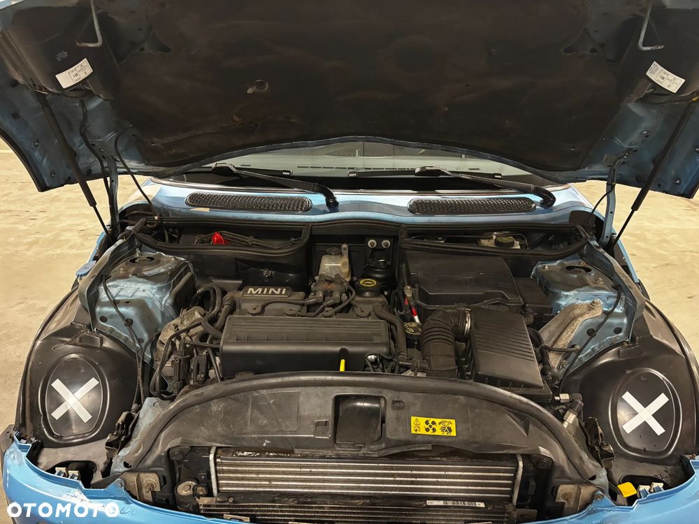 MINI Cooper Standard - 16