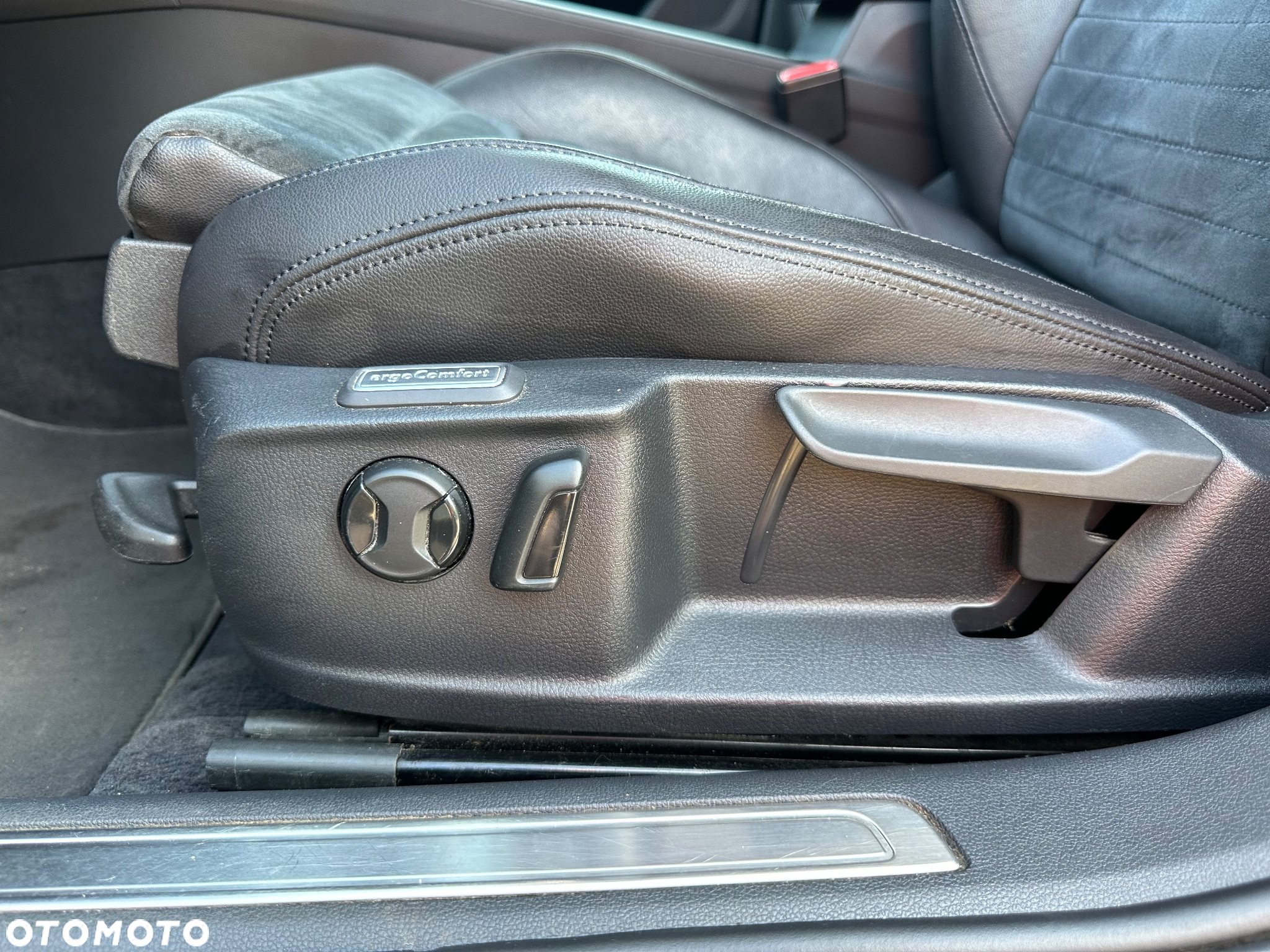 Volkswagen Passat 2.0 TDI BMT Highline DSG - 16