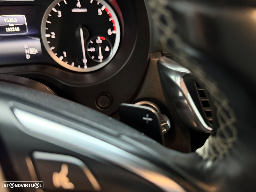 Infiniti Q30 1.5d DCT Business - 29