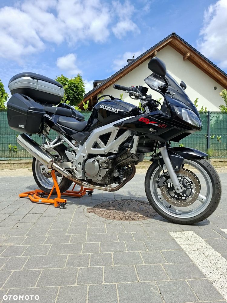 Suzuki SV - 10