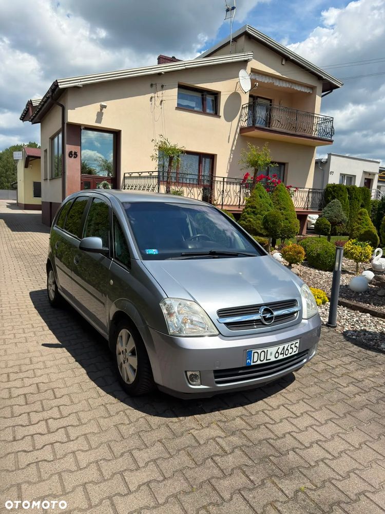 Opel Meriva 1.8 Cosmo - 1