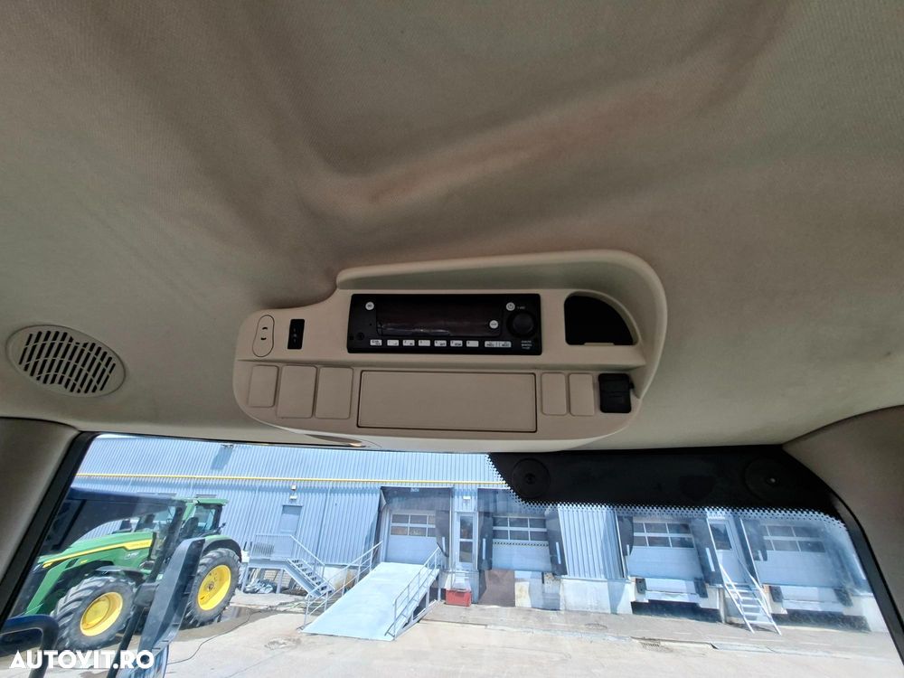 John Deere 6155R  4x4 - 35